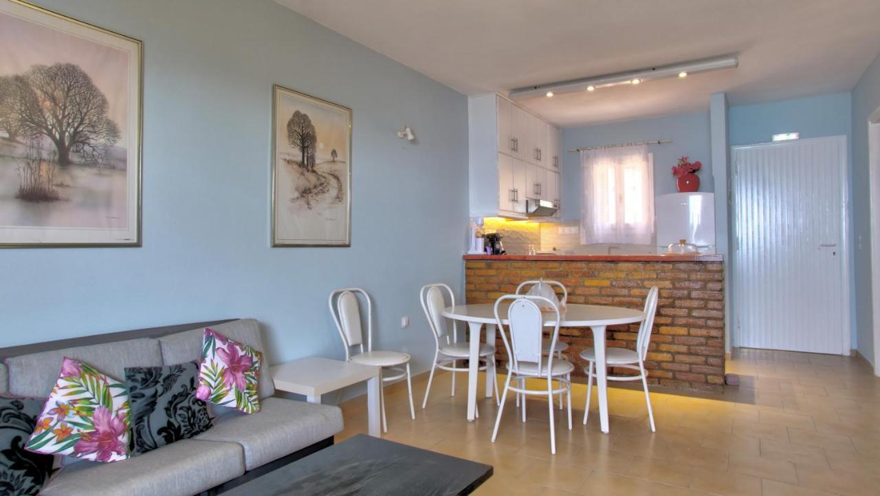 Sea View Maisonette Glyfada Beach ภายนอก รูปภาพ